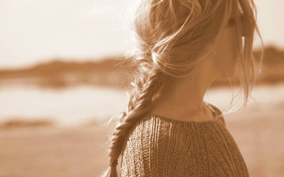 女龙和男兔属相合不合?属兔男喜欢什么类型的