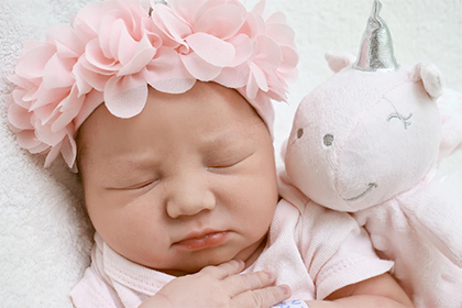 2022元旦出生的女宝宝取名寓意吉祥的女孩名字