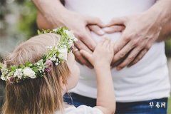 2022年国庆节前一天出生的女宝宝五行取名