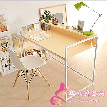 如何正确摆放办公桌上的物品-风水饰品-华易算命网